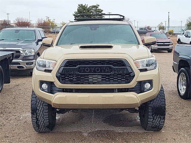 2019 Toyota Tacoma V6 photo 2
