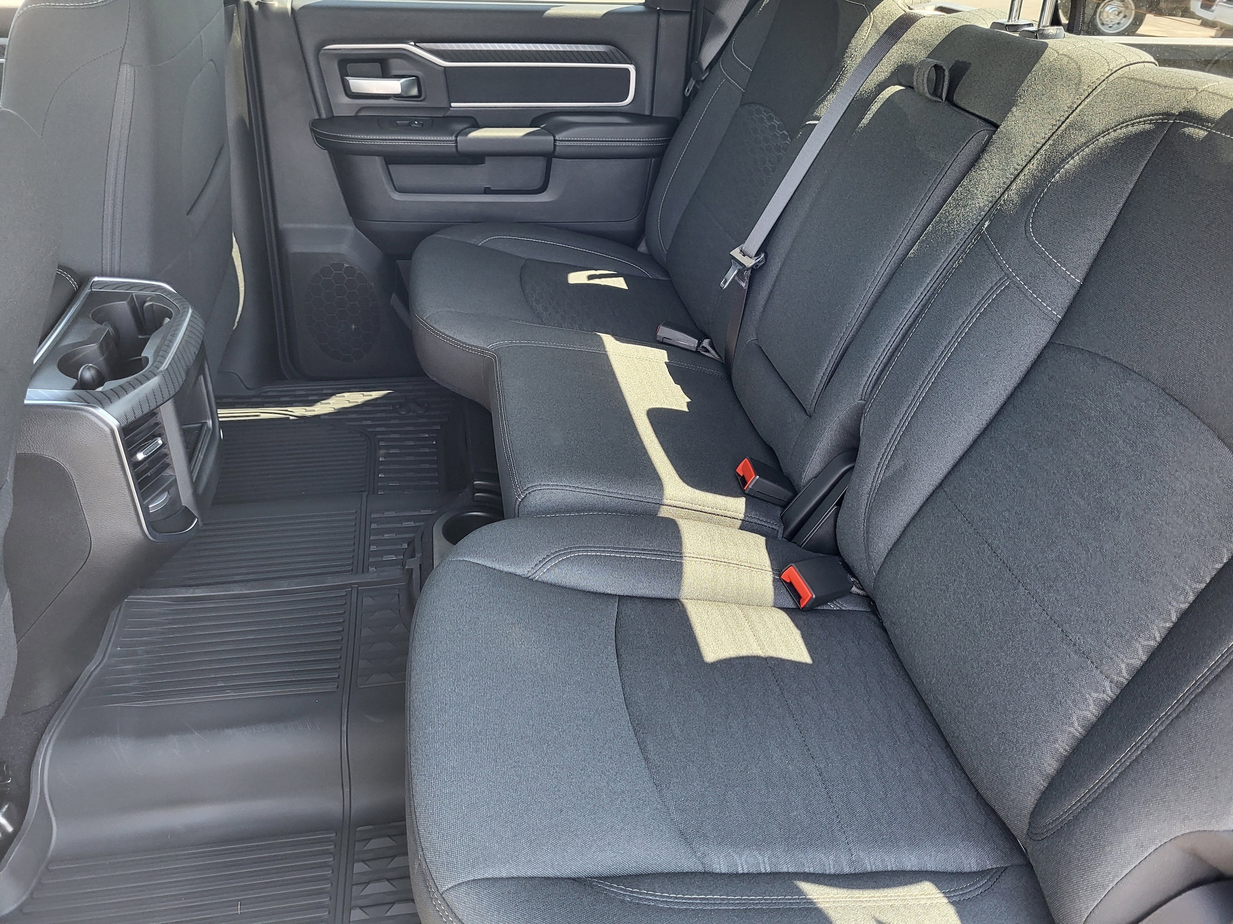 2025 RAM 2500 Big Horn - Photo 9