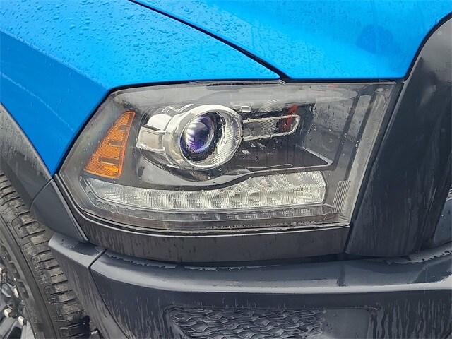 2024 Ram 1500 Classic SLT photo 4