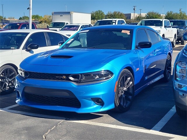 2023 Dodge Charger R/T Scat Pack photo 2