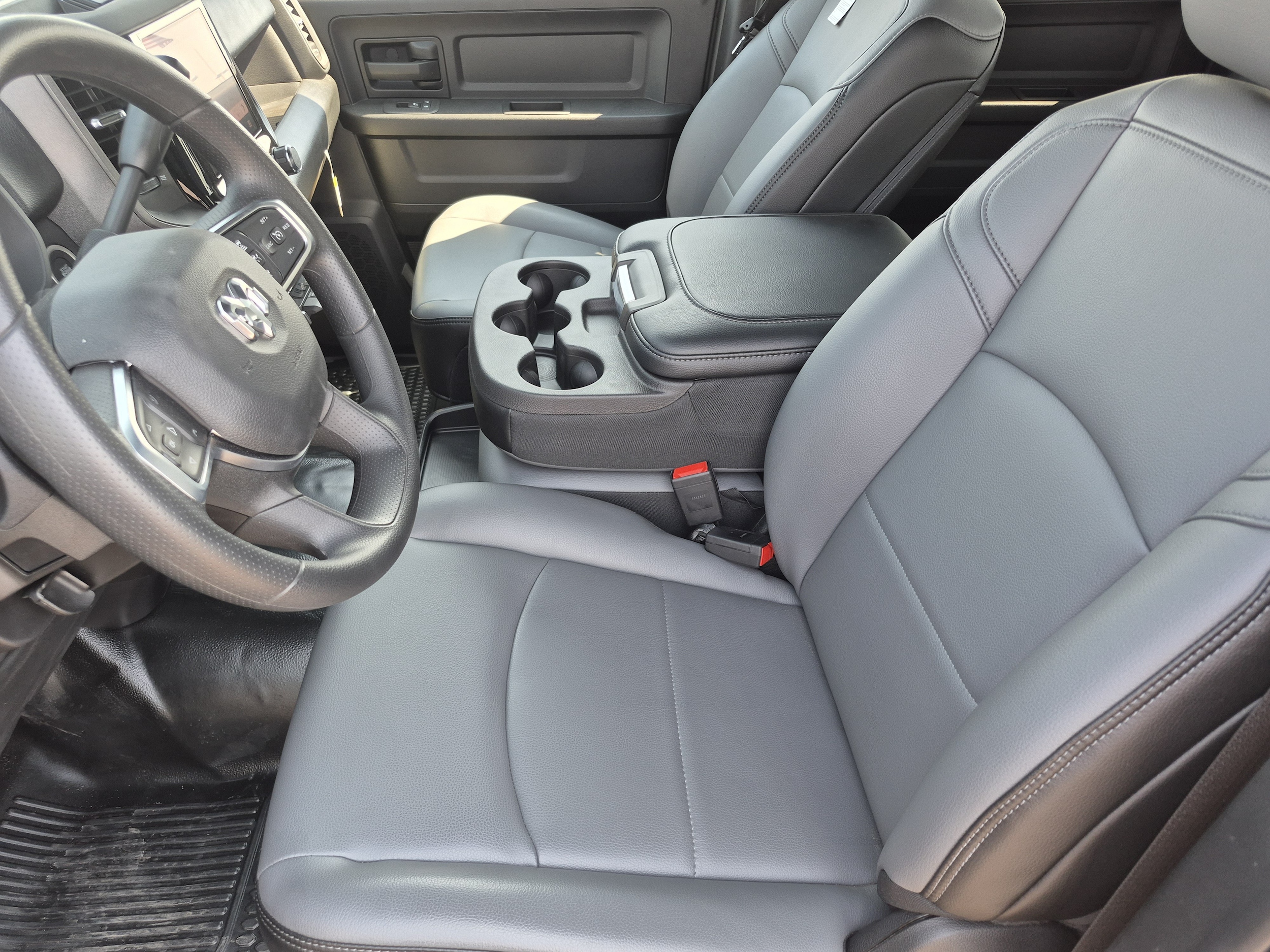 2026 RAM 2500 Tradesman - Photo 18