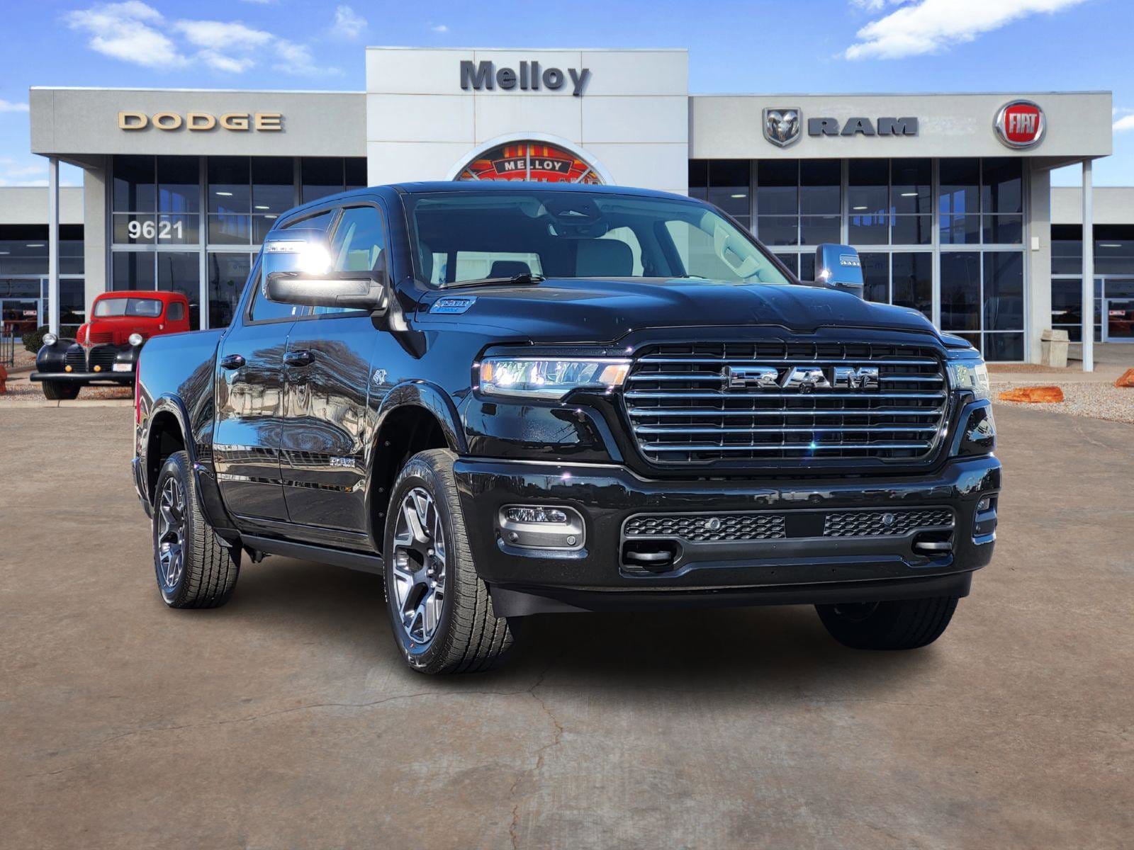 2026 RAM Ram 1500 Pickup Laramie's photo