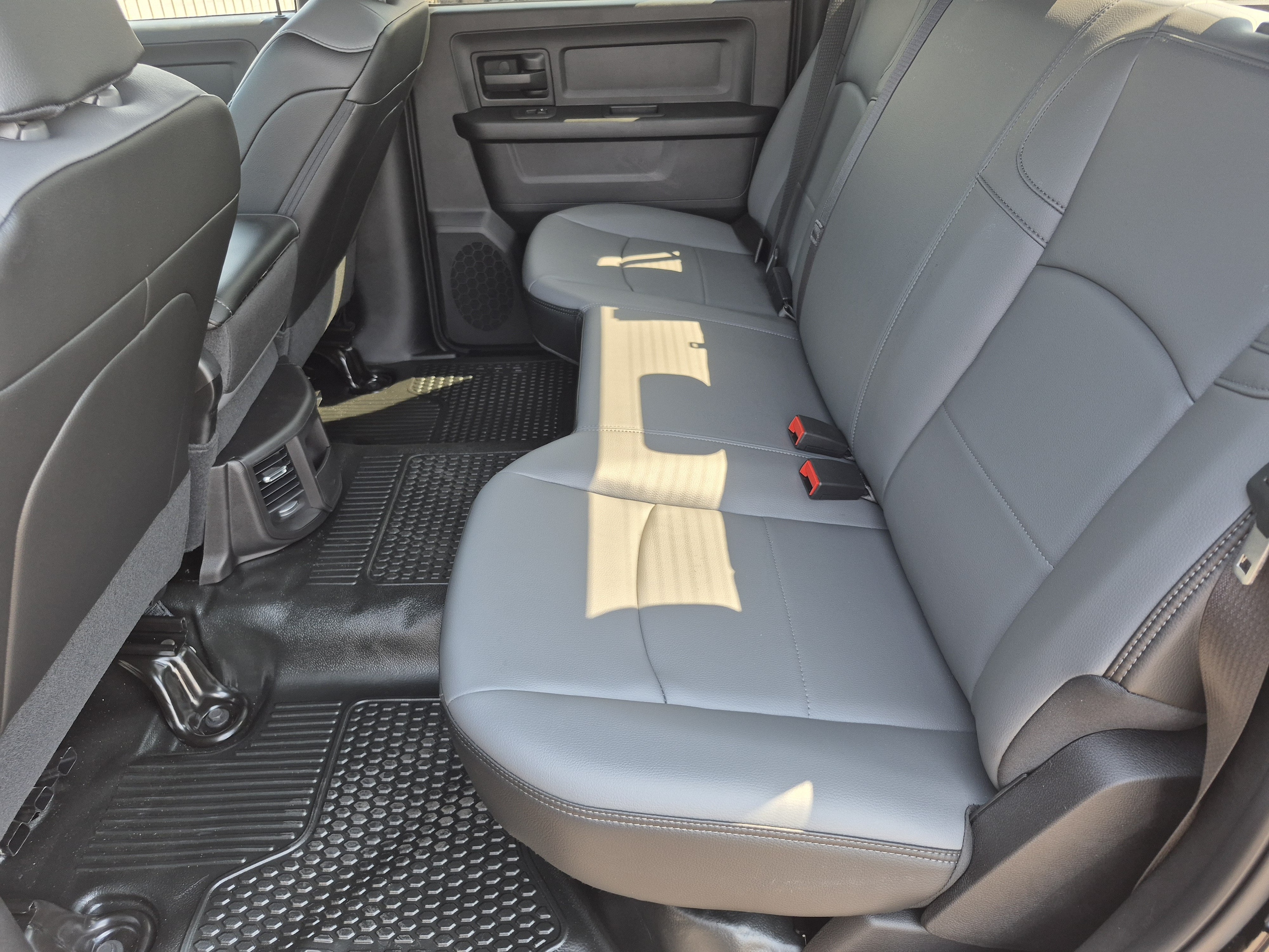 2026 RAM 2500 Tradesman - Photo 21