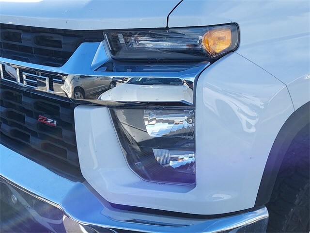 2021 Chevrolet Silverado 2500HD LT photo 3