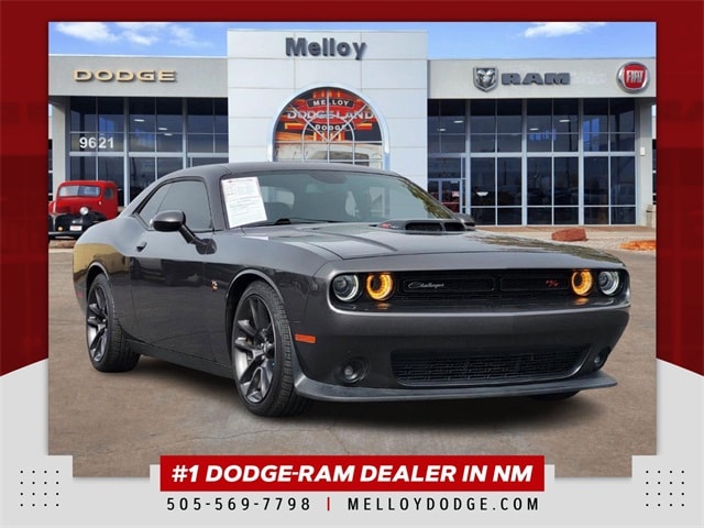 2021 Dodge Challenger R/T's photo
