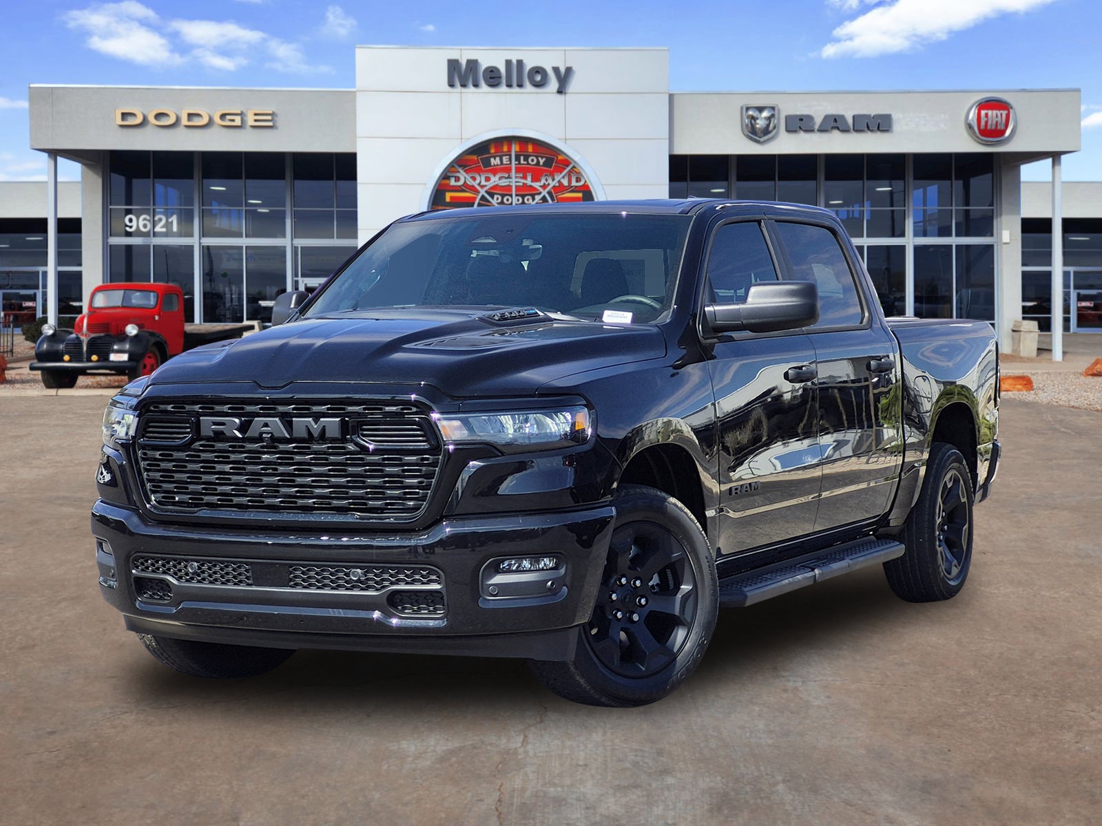2026 RAM 1500 Pickup Express
