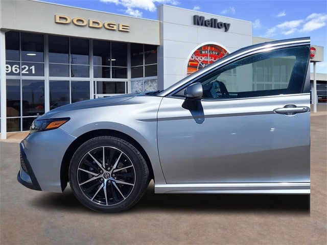 Used 2023 Toyota Camry SE with VIN 4T1G11AK3PU087098 for sale in Albuquerque, NM