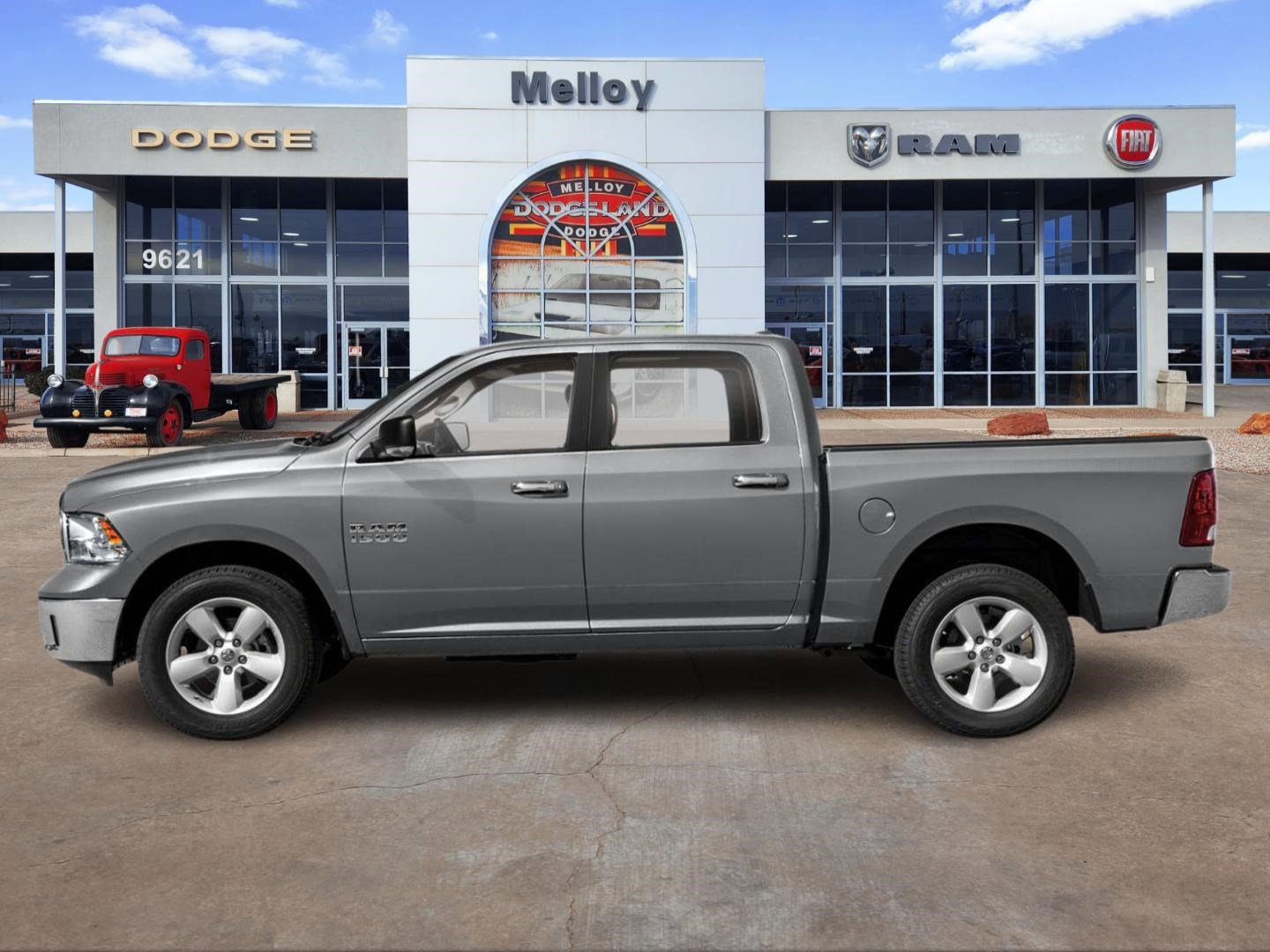 2024 Ram 1500 Classic photo 2