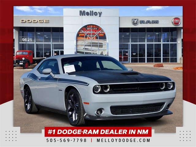 2022 Dodge Challenger R/T's photo