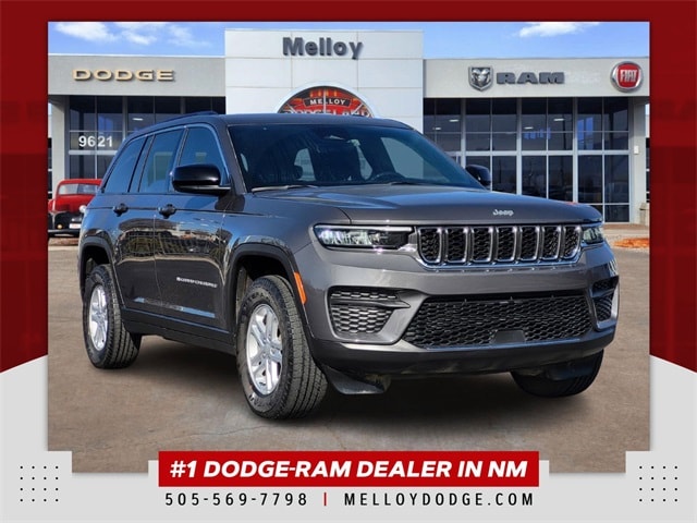 2025 Jeep Grand Cherokee Laredo's photo