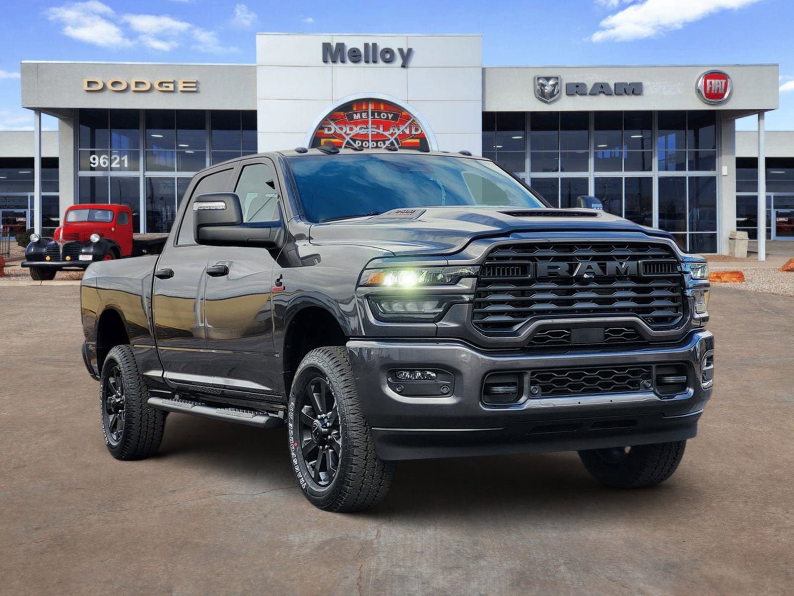 2026 RAM Ram 2500 Pickup Tradesman/Black Express's photo