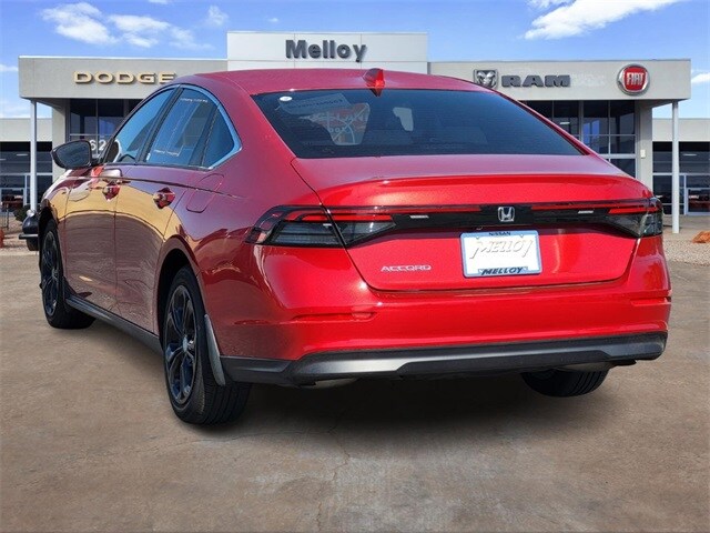 2023 Honda Accord LX photo 3