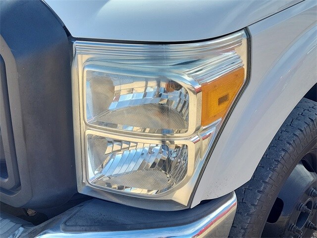 2014 Ford F-350 XL photo 4