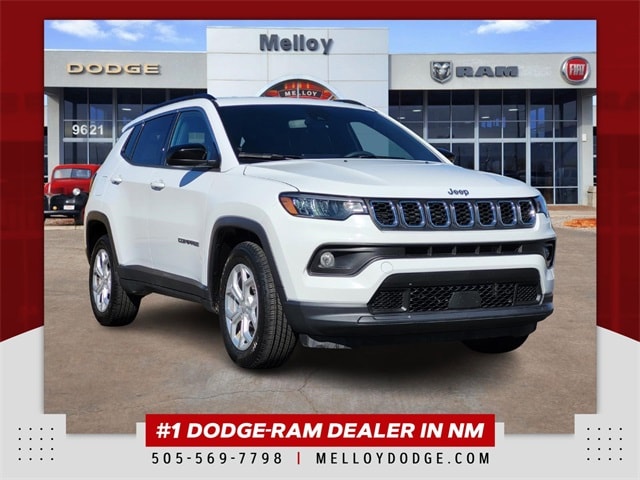2024 Jeep Compass Latitude's photo