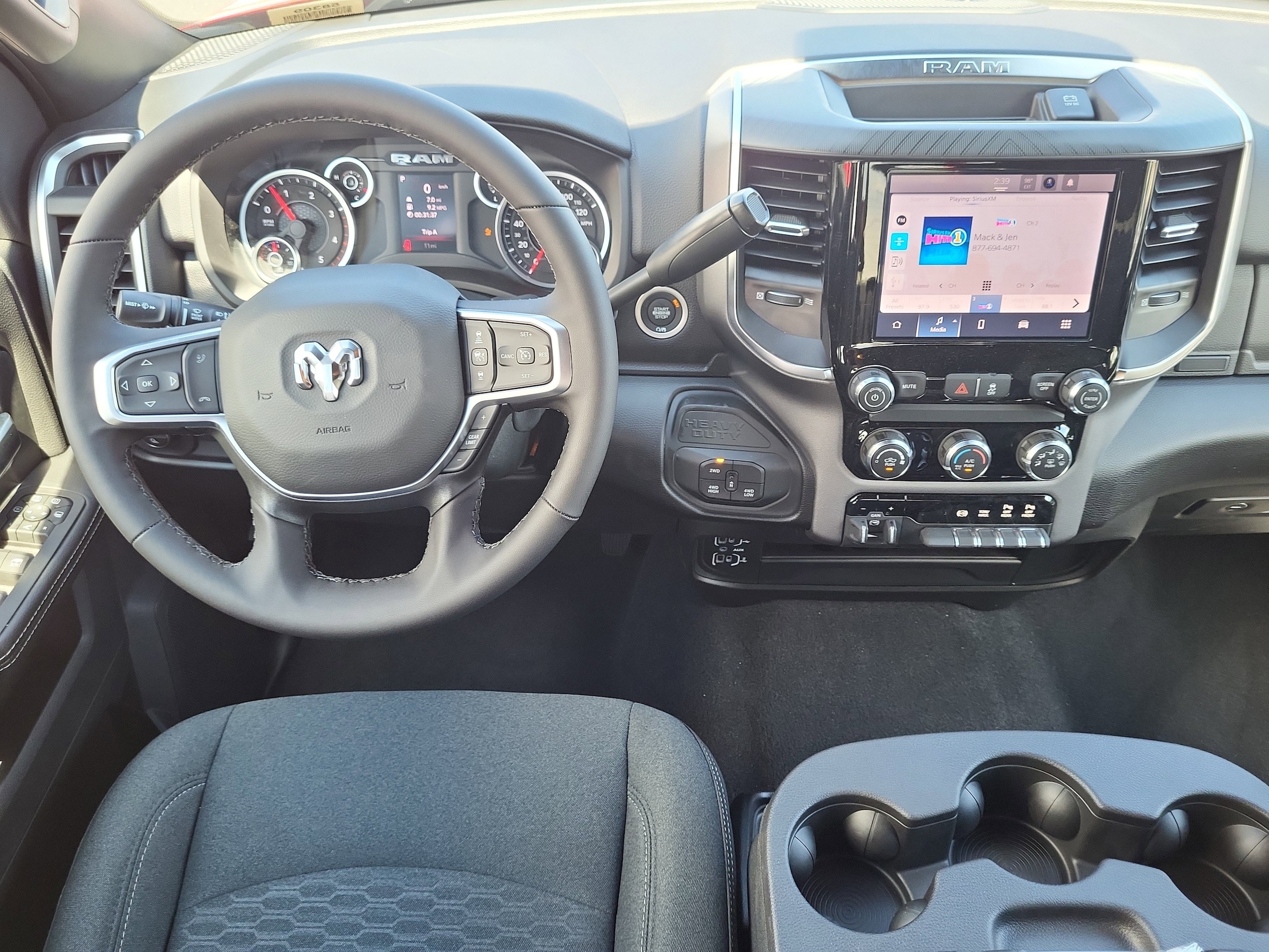 2025 RAM 2500 Big Horn - Photo 11