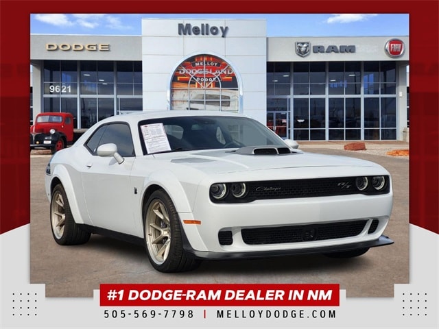 2023 Dodge Challenger R/T's photo