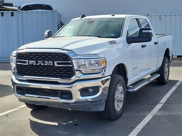 2024 Ram 2500 Big Horn photo 2