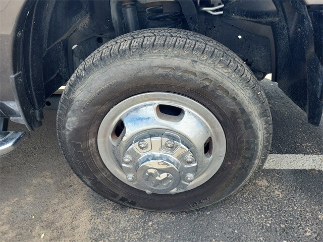 2024 Ram 3500 Tradesman photo 2