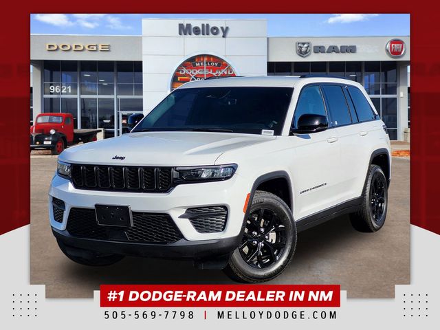 2025 Jeep Grand Cherokee Altitude 4x4's photo