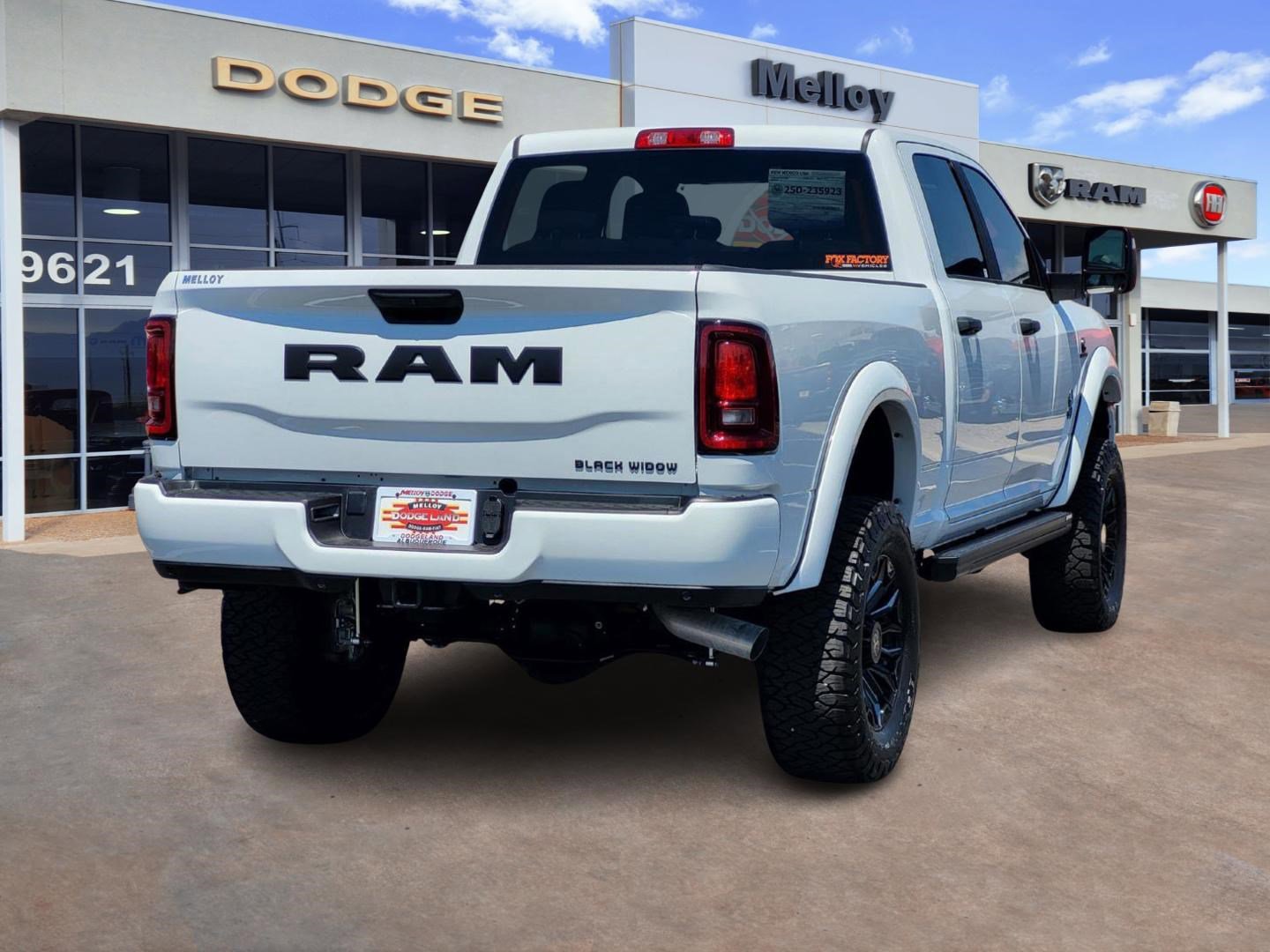 2025 Ram 2500 Big Horn photo 3