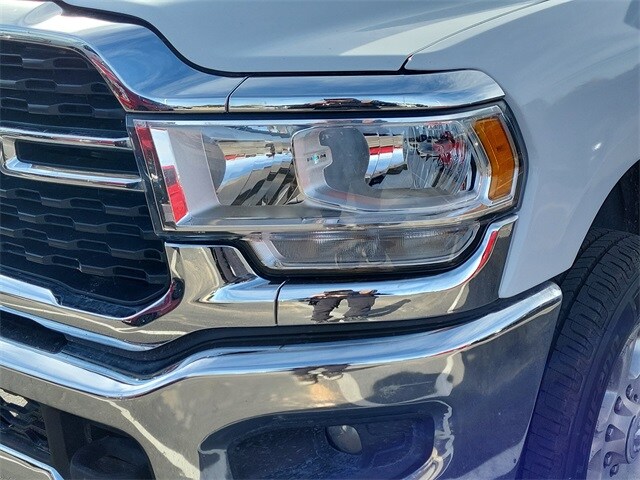 2024 Ram 2500 Big Horn photo 3