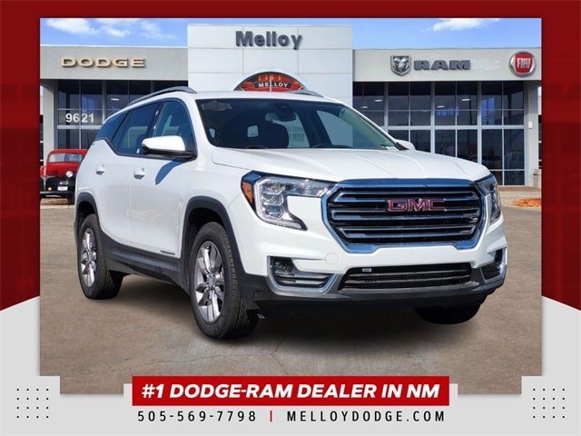 2024 GMC Terrain SLT's photo