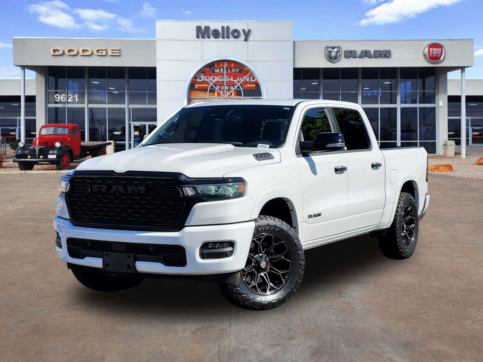 2026 RAM 1500 Big Horn/Lone Star 4x4 Crew Cab 5'7's photo