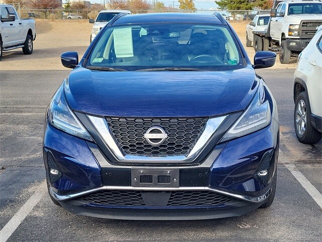 2023 Nissan Murano SV photo 2