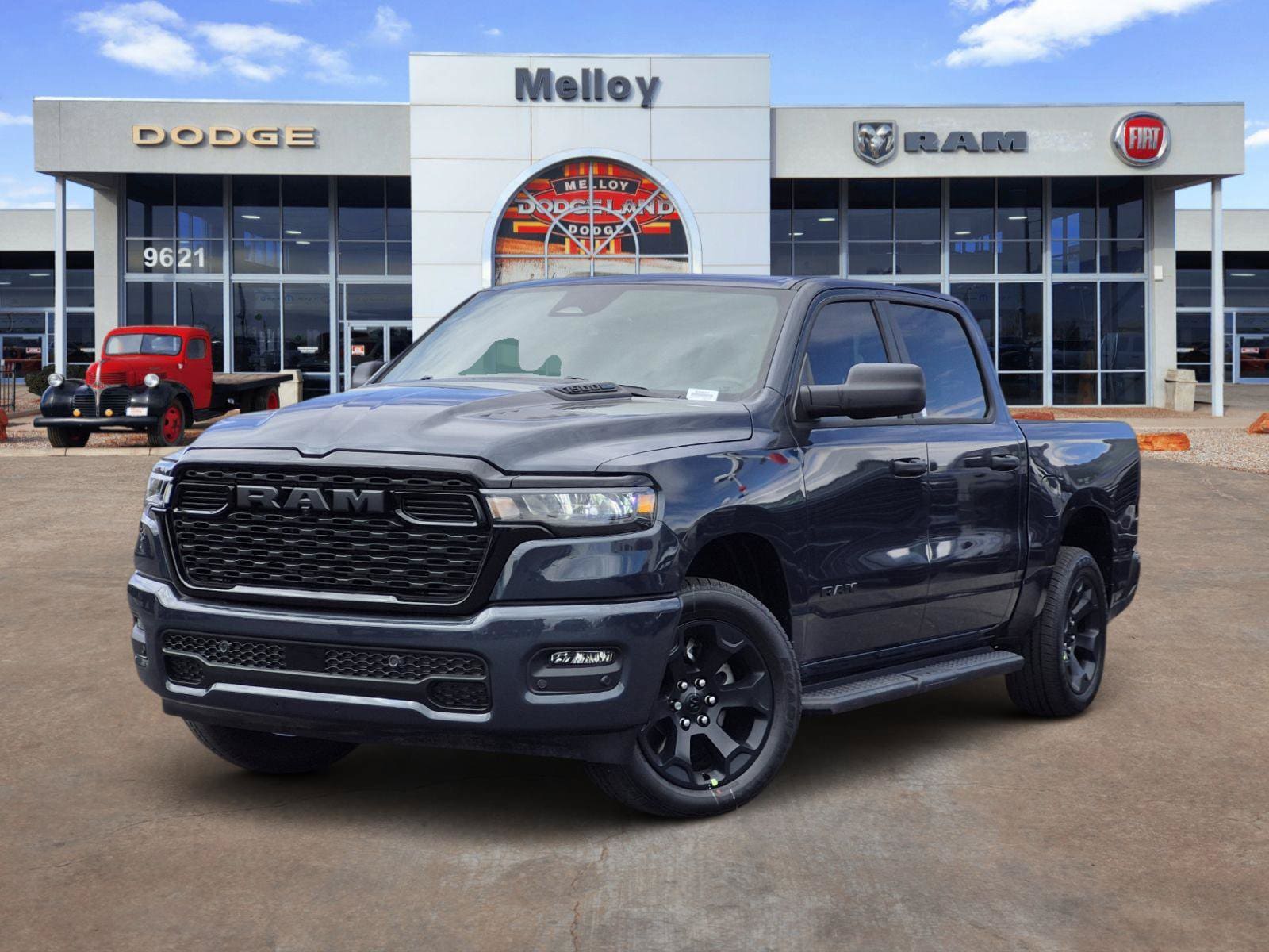 2026 RAM 1500 Pickup Express