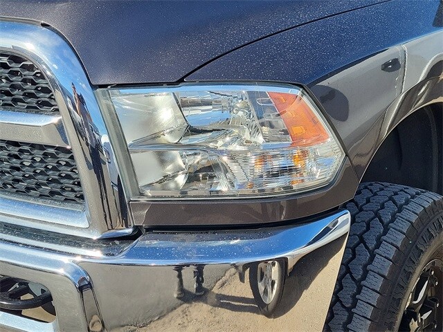 2018 Ram 2500 SLT photo 4