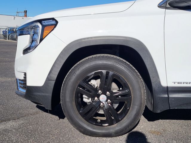 2023 GMC Terrain SLE - Photo 6