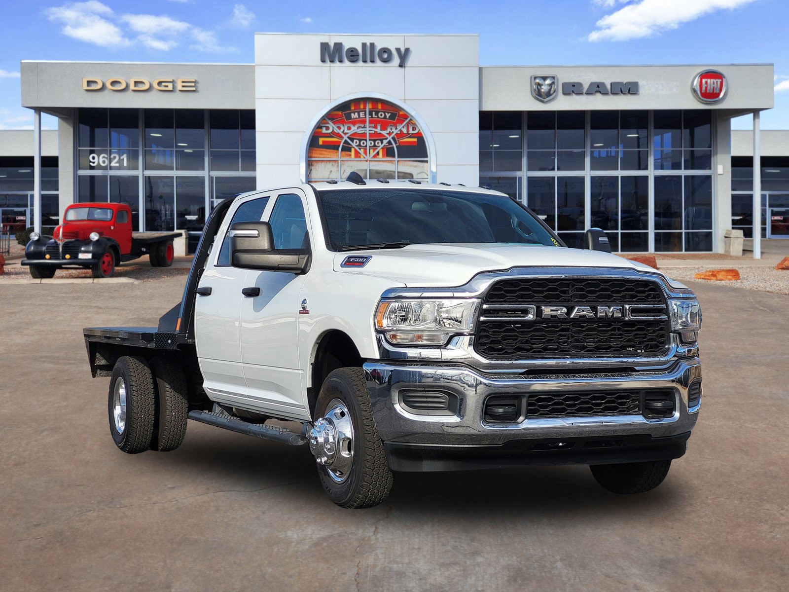 2024 RAM Ram 3500 Chassis Cab Tradesman's photo