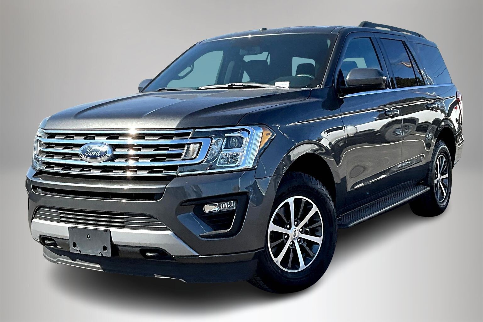 2019 Ford Expedition XLT photo 3