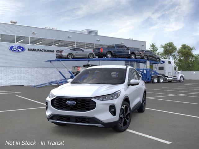 2025 Ford Escape ST-Line Select photo 2