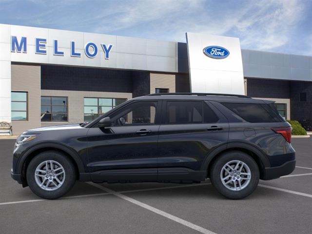 2026 Ford Explorer photo 2