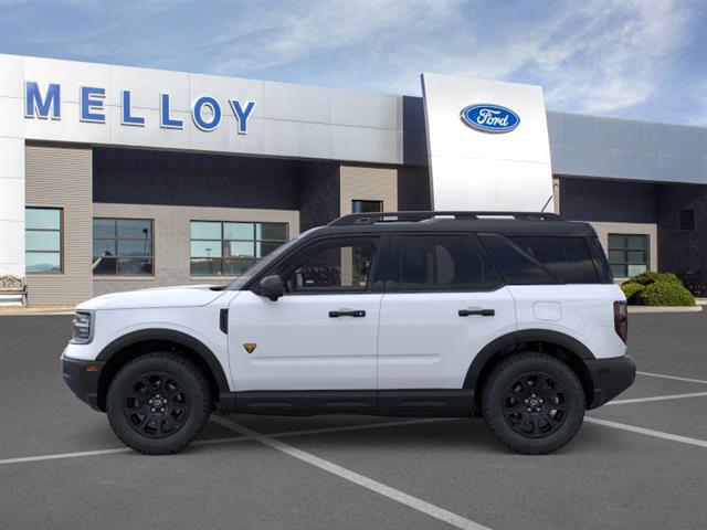 2025 Ford Bronco Sport Badlands photo 2