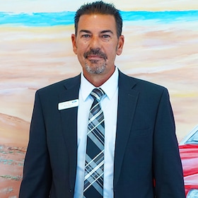 Staff member Mike Raaff from c894bb6b0394