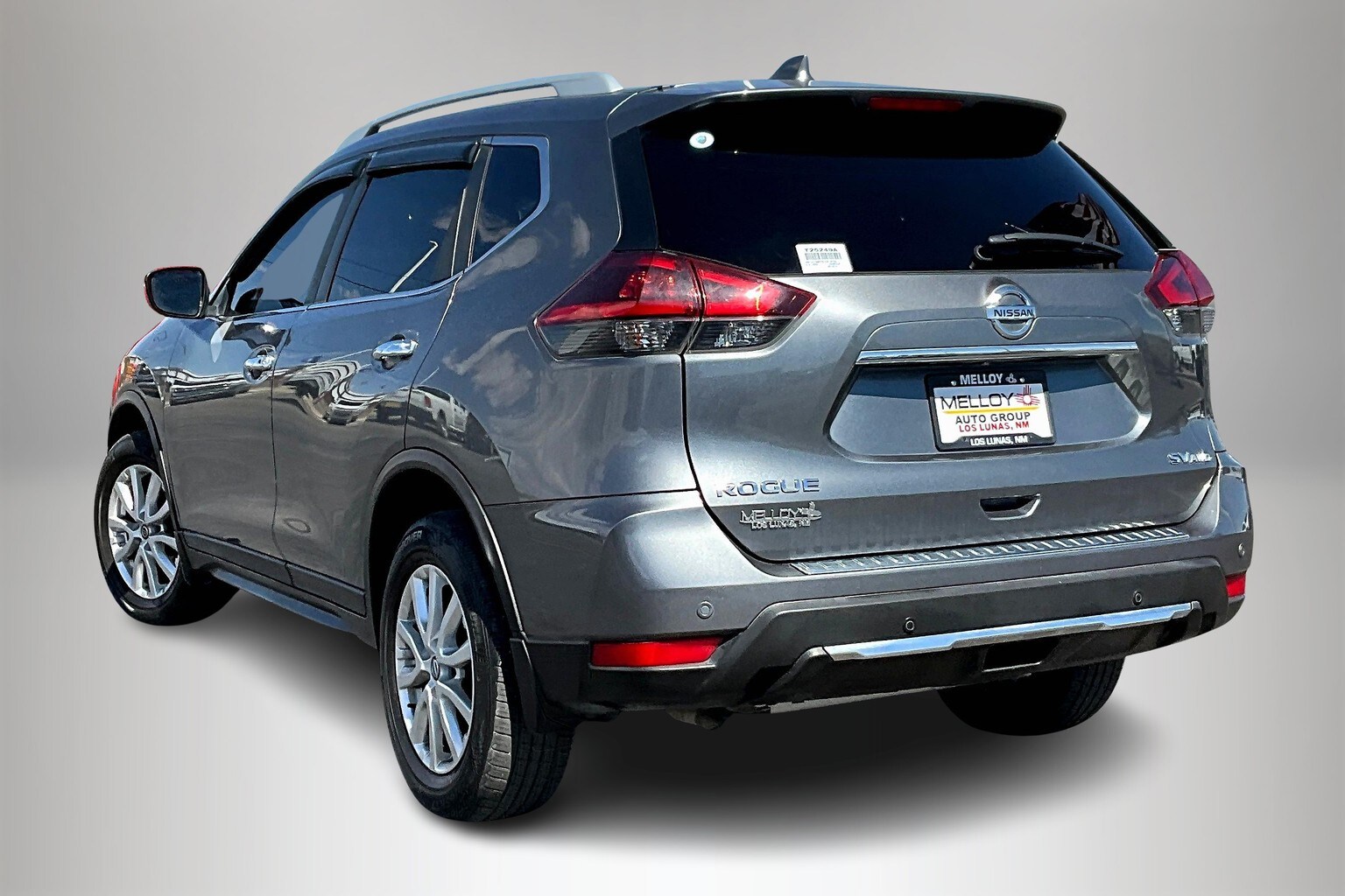 2020 Nissan Rogue SV photo 4