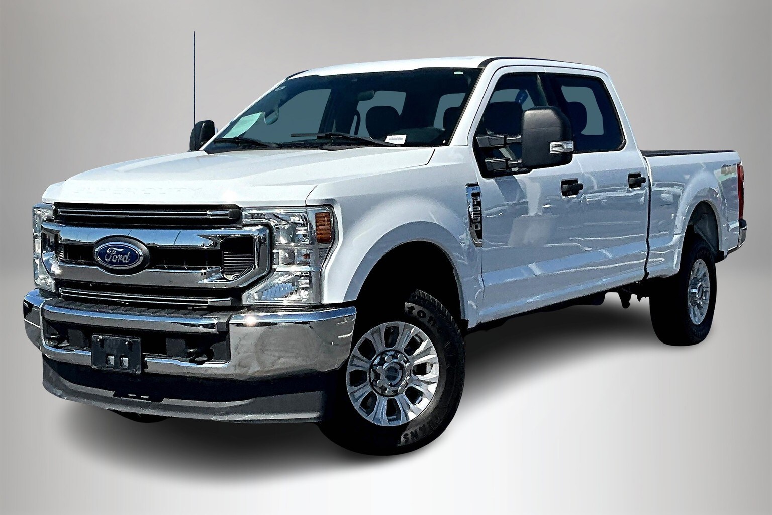 2022 Ford F-250 XLT photo 3