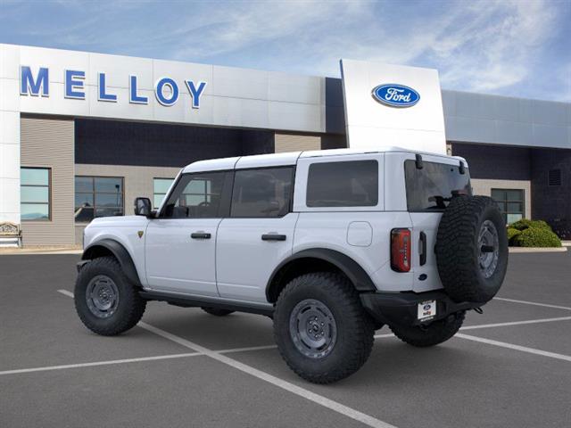 2025 Ford Bronco Badlands photo 3