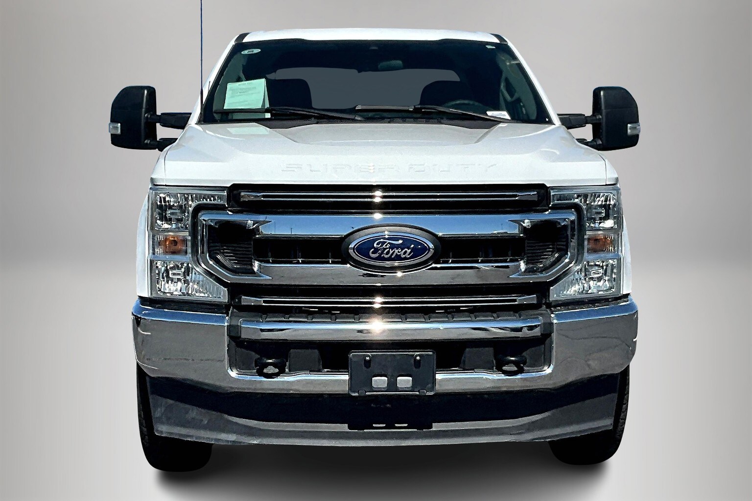 2022 Ford F-250 XLT photo 2