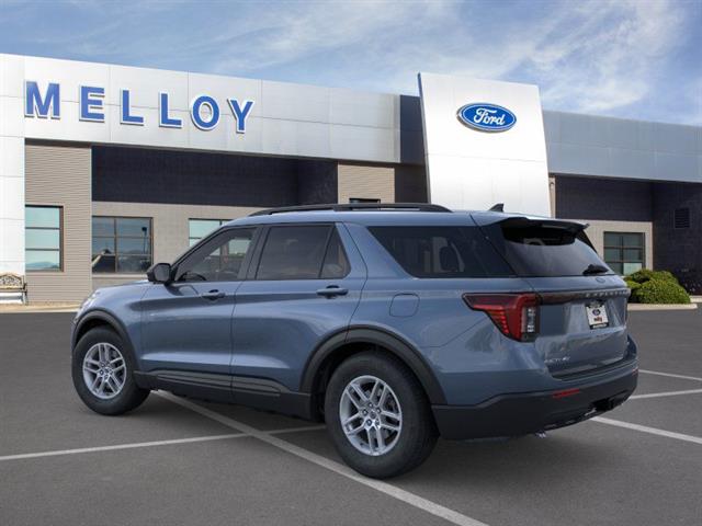 2026 Ford Explorer photo 3