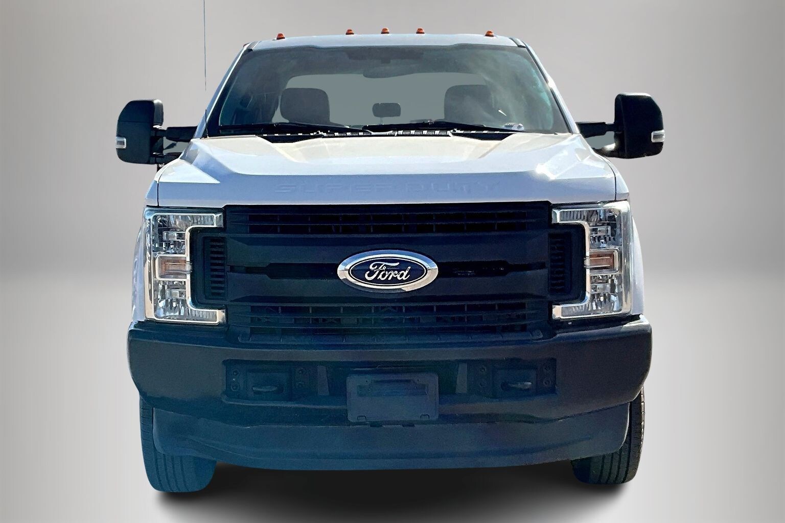 2019 Ford F-350 XL photo 2