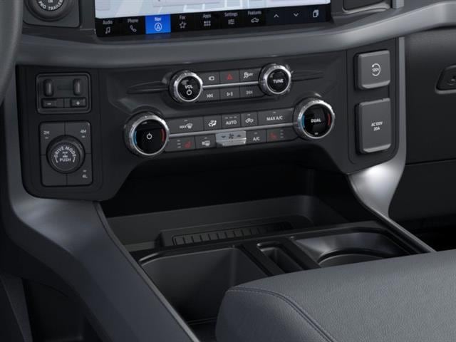 2025 Ford F-150 XLT - Photo 15