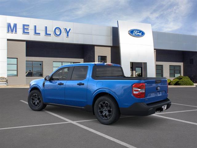 2025 Ford Maverick XLT photo 2