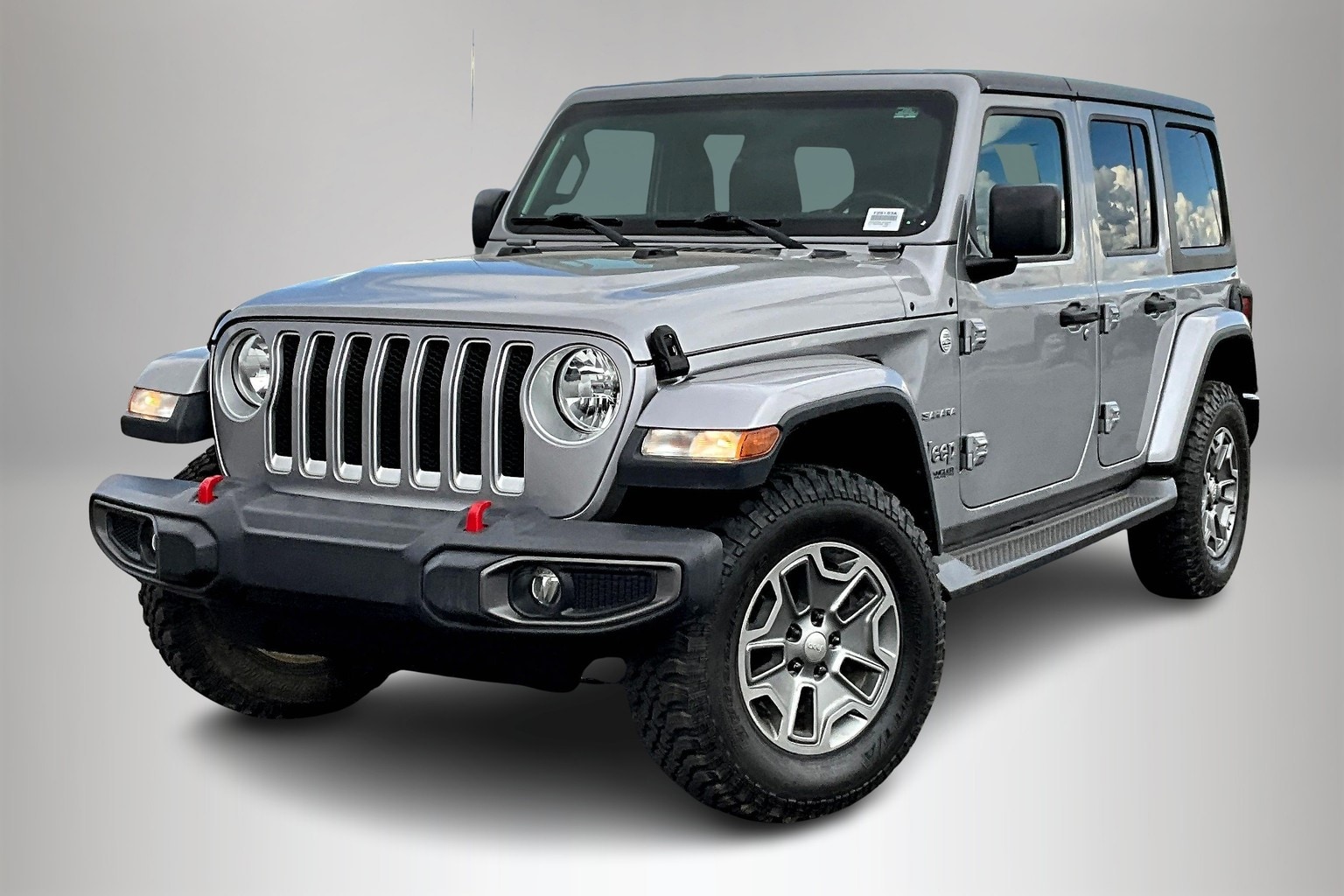 2020 Jeep Wrangler Unlimited Sahara photo 3