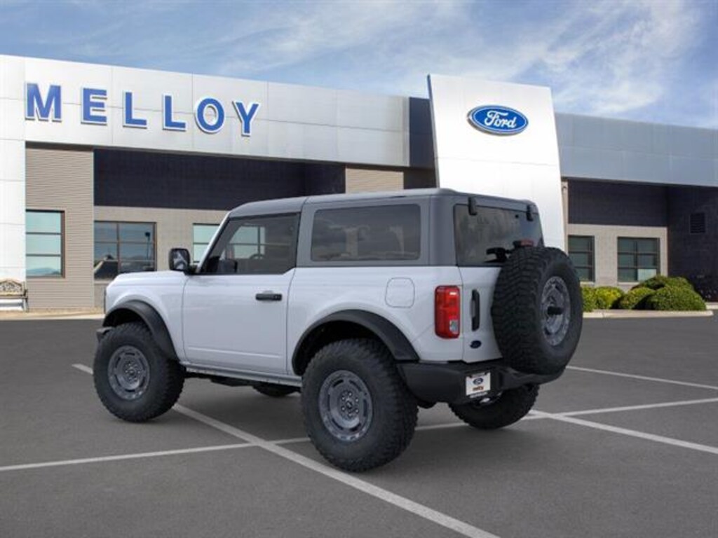 New 2025 Ford Bronco Base SUV