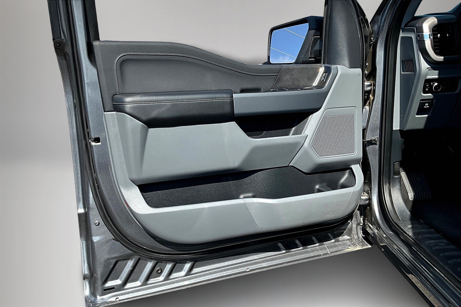 2024 Ford F-150 XLT - Photo 21