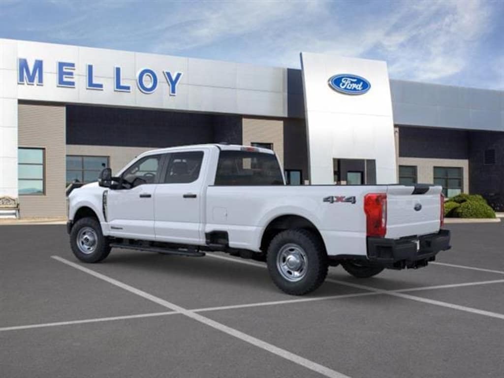 New 2025 Ford F-250 Truck Crew Cab