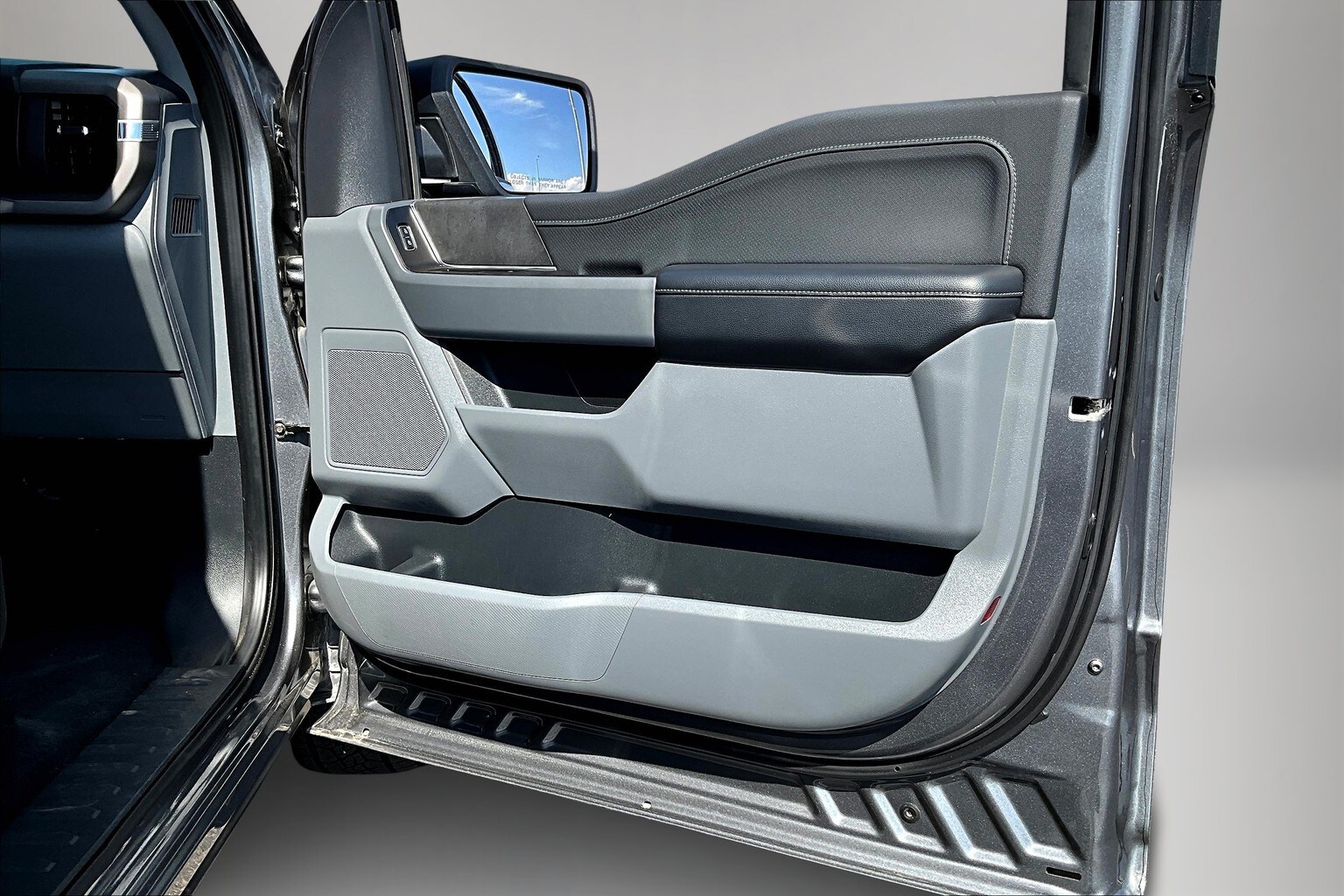 2024 Ford F-150 XLT - Photo 29